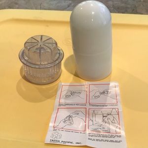 Lemon Squeezer’s Set of 2 Vintage